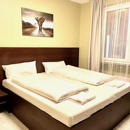 Hotel City Star Frankfurt am Main Bagian luar foto