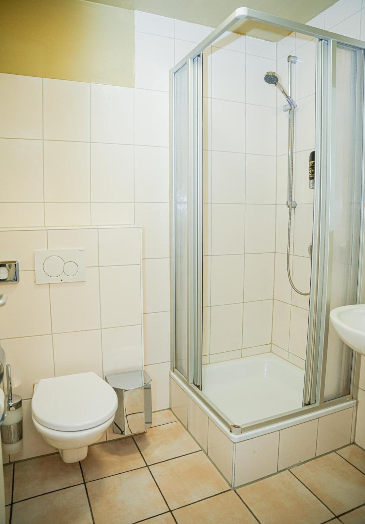 Hotel City Star Frankfurt am Main Bagian luar foto