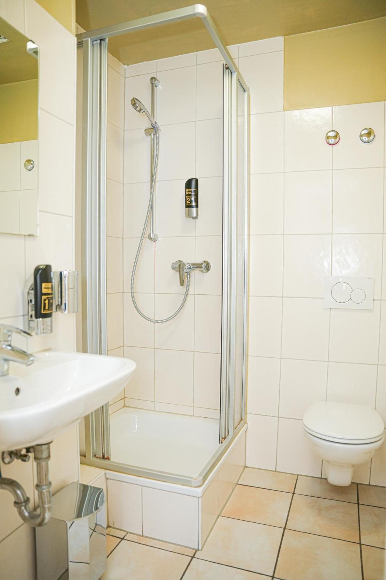 Hotel City Star Frankfurt am Main Bagian luar foto