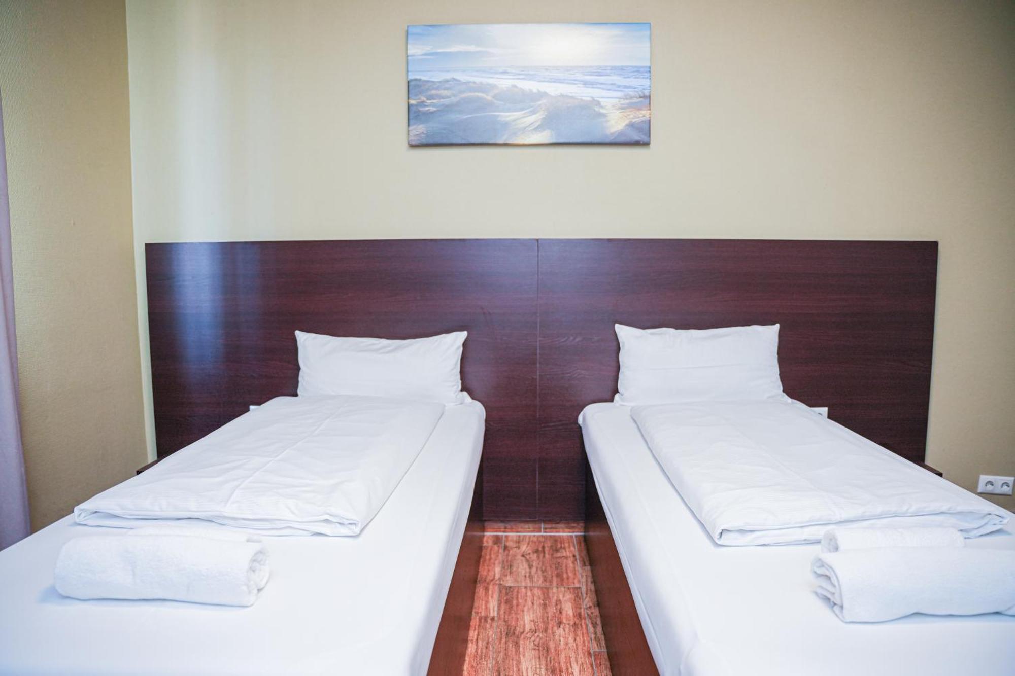 Hotel City Star Frankfurt am Main Bagian luar foto